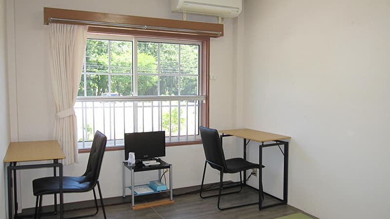 d-base02.jpg | D-BASE